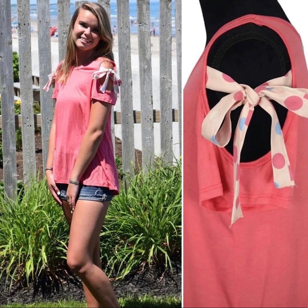Cold shoulder top with bows
